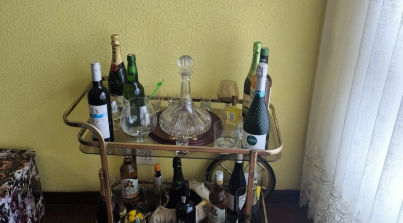 Se Vende Piso En Peñota De 3 Habitaciones Y 2 Baños Con Parcela De Garaje