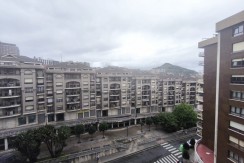 Se Vende Piso En Peñota De 3 Habitaciones Y 2 Baños Con Parcela De Garaje