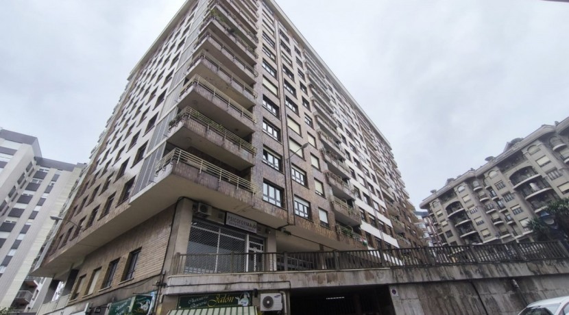 Se Vende Piso En Peñota De 3 Habitaciones Y 2 Baños Con Parcela De Garaje