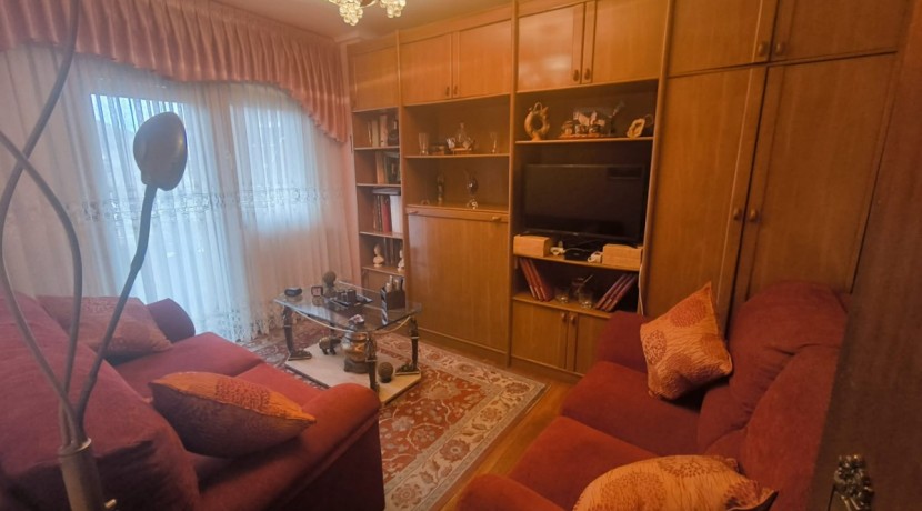 Se Vende Piso En Peñota De 3 Habitaciones Y 2 Baños Con Parcela De Garaje