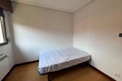 TRES HABITACIONES CON TERRAZA EN EL CENTRO DE BARAKALDO