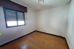 TRES HABITACIONES CON TERRAZA EN EL CENTRO DE BARAKALDO