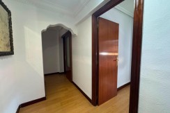 TRES HABITACIONES CON TERRAZA EN EL CENTRO DE BARAKALDO
