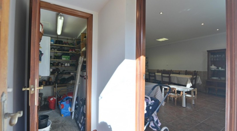 Adosado De 3 Habitaciones Y Jardín En Olabarrieta