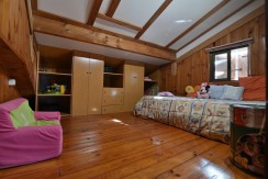 Adosado De 3 Habitaciones Y Jardín En Olabarrieta