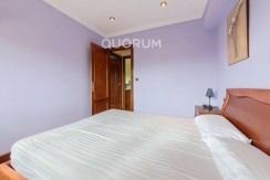 Amplio Piso con Gran Altura y Luminoso De 4 Dormitorios Con Balcón, Ascensor y Garaje y Trastero incluidos en Zona Txurdinaga