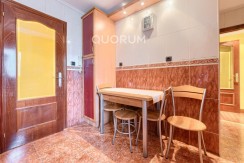 Amplio Piso con Gran Altura y Luminoso De 4 Dormitorios Con Balcón, Ascensor y Garaje y Trastero incluidos en Zona Txurdinaga