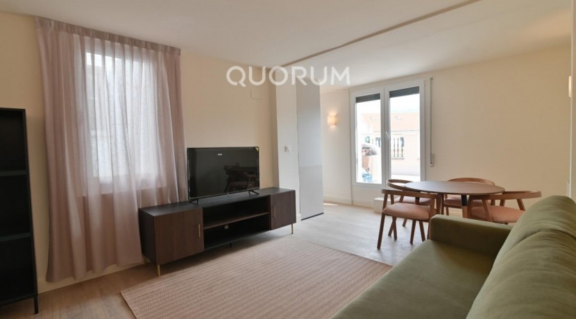 Apartamento con terraza en el centro