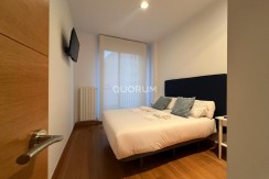 Apartamento en Abando Interior con terraza Contrato de Temporada