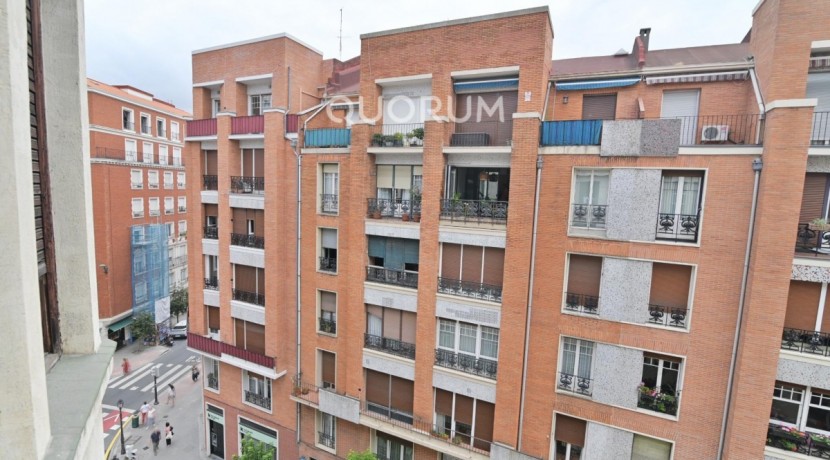 Apartamento reformado en Moyua