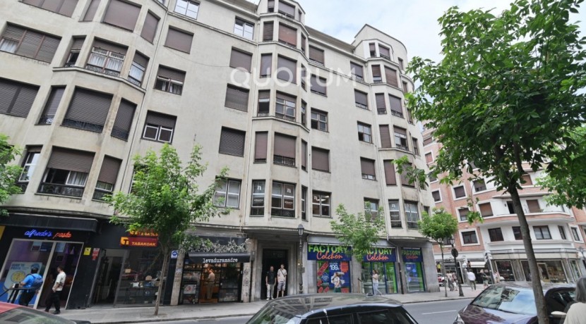 Apartamento reformado en Moyua
