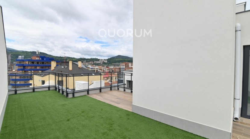 Atico De Obra Nueva en Deusto Living