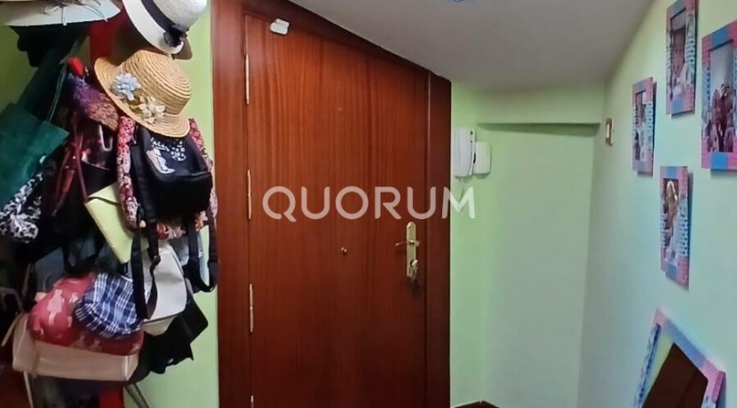 Buhardilla Con Encanto de 2 Habitaciones