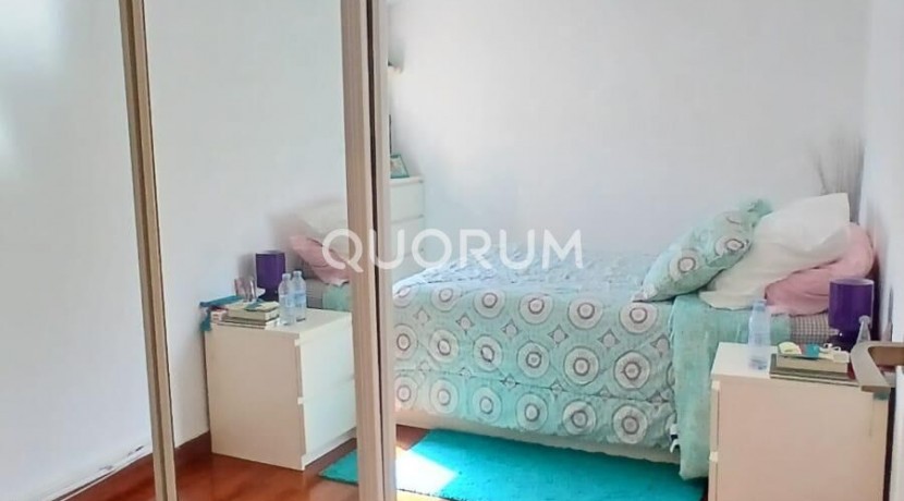 Buhardilla Con Encanto de 2 Habitaciones
