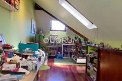 Buhardilla Con Encanto de 2 Habitaciones