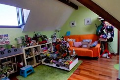 Buhardilla Con Encanto de 2 Habitaciones