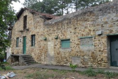 Caserío A Reformar Con Terreno En Labea