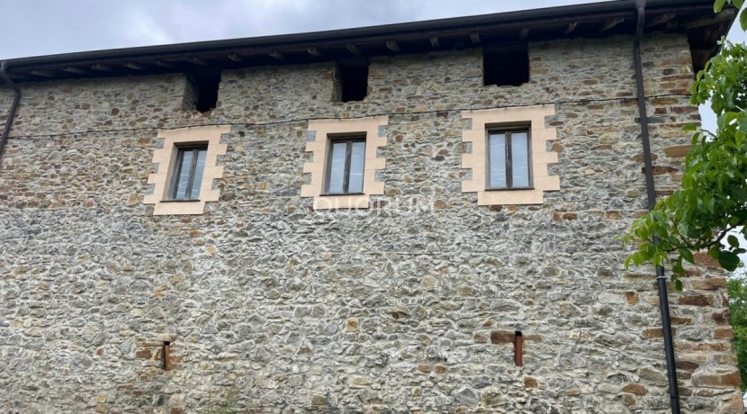 Caserío Para Reformar