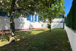 Chalet Independiente Con Jardin Privado En zona Residencial