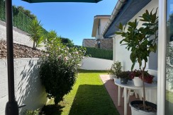 Chalet Independiente Con Jardin Privado En zona Residencial