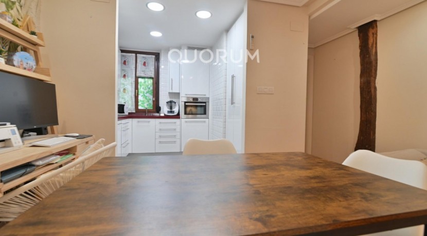 Coqueta Vivienda Reformada en el Casco Viejo