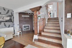 Espectacular Vivienda Bifamiliar Con Terreno Y Vistas En Olabarrieta, Galdakao