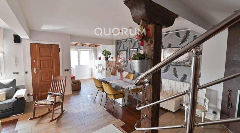 Espectacular Vivienda Bifamiliar Con Terreno Y Vistas En Olabarrieta, Galdakao