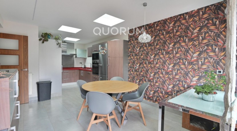 Espectacular Vivienda Bifamiliar Con Terreno Y Vistas En Olabarrieta, Galdakao