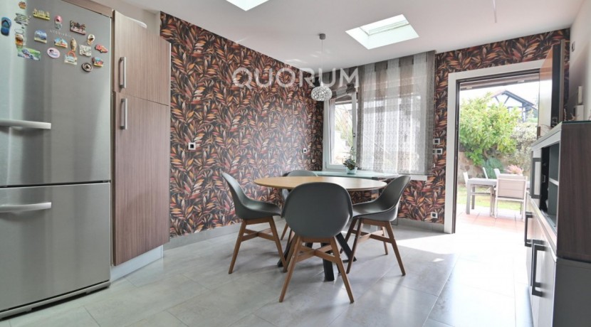 Espectacular Vivienda Bifamiliar Con Terreno Y Vistas En Olabarrieta, Galdakao
