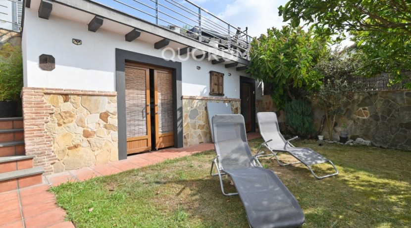 Espectacular Vivienda Bifamiliar Con Terreno Y Vistas En Olabarrieta, Galdakao
