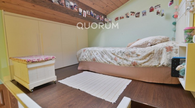 Espectacular Vivienda Bifamiliar Con Terreno Y Vistas En Olabarrieta, Galdakao