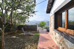Espectacular Vivienda Bifamiliar Con Terreno Y Vistas En Olabarrieta, Galdakao
