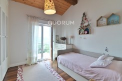 Espectacular Vivienda Bifamiliar Con Terreno Y Vistas En Olabarrieta, Galdakao