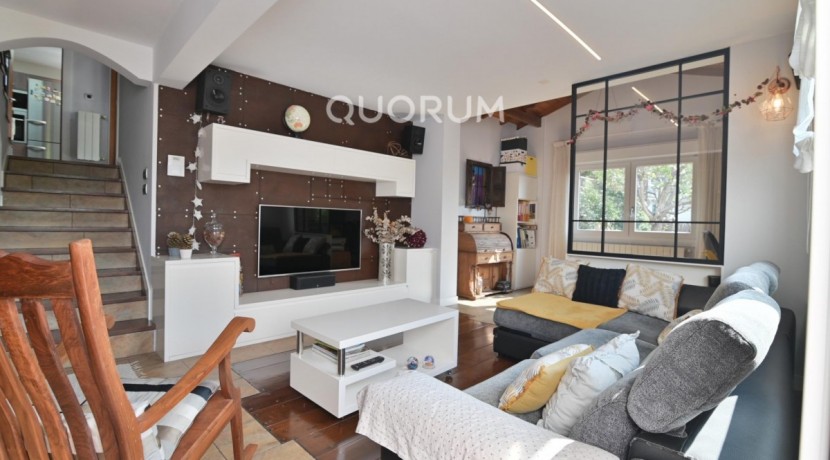 Espectacular Vivienda Bifamiliar Con Terreno Y Vistas En Olabarrieta, Galdakao