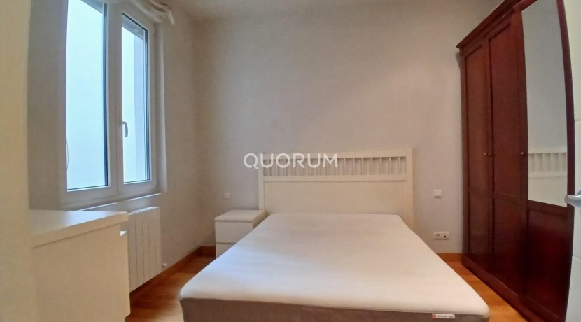 Estupendo Piso de 2 Habitaciones Y 1 Baño En Zona Alhondiga