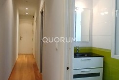 Estupendo Piso de 2 Habitaciones Y 1 Baño En Zona Alhondiga