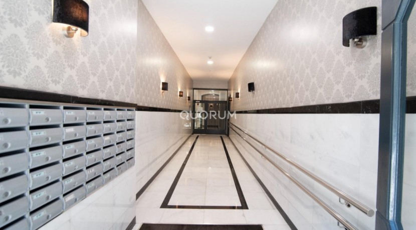 Estupendo Piso de 2 Habitaciones Y 1 Baño En Zona Alhondiga