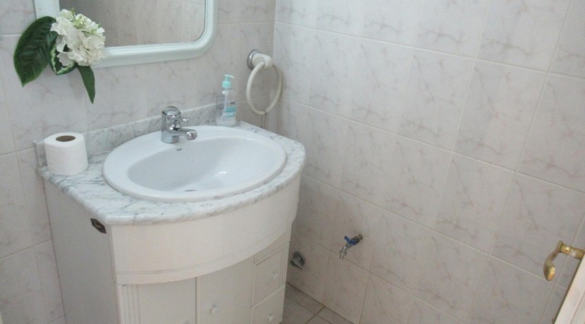 Local Acondicionado En Alquiler Y Venta En Galdakao
