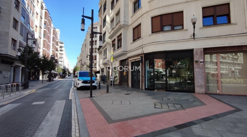 Local comercial en alquiler gran tránsito Campuzano