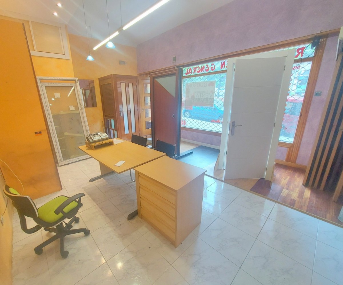 Local Comercial En Buen Estado En Txurdinaga
