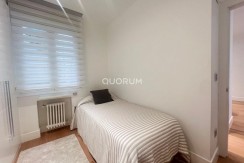 Moderna vivienda equipada para temporada en el centro