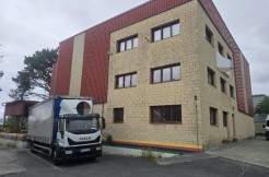 Nave en El Campillo, Abanto Zierbena