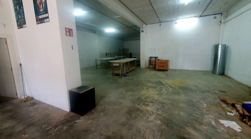 Nave industrial en etxebarri, polígono Leguizamon