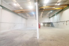 Nave industrial en Loiu, polígono Larrondo