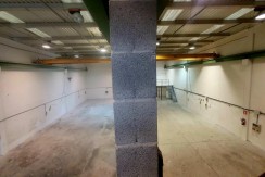 Nave industrial en Loiu, polígono Larrondo