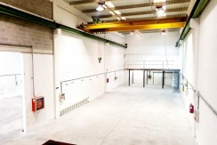 Nave industrial en Loiu, polígono Larrondo
