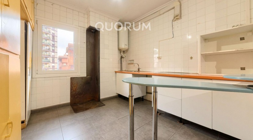 ¡OPORTUNIDAD! Piso PARA DECORAR A TU GUSTO De 1 Dormitorio En Zona San Miguel