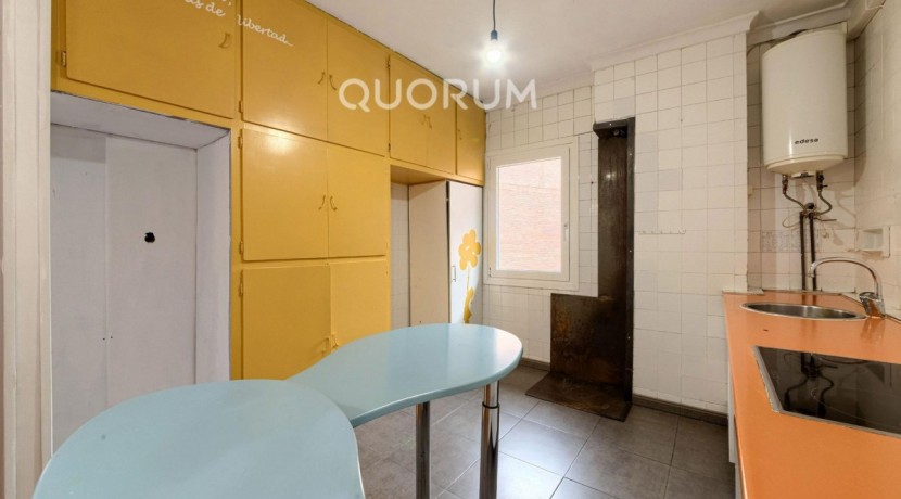 ¡OPORTUNIDAD! Piso PARA DECORAR A TU GUSTO De 1 Dormitorio En Zona San Miguel