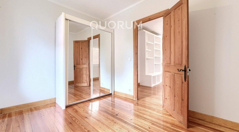 ¡OPORTUNIDAD! Piso PARA DECORAR A TU GUSTO De 1 Dormitorio En Zona San Miguel