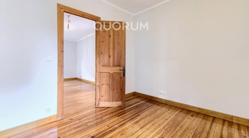 ¡OPORTUNIDAD! Piso PARA DECORAR A TU GUSTO De 1 Dormitorio En Zona San Miguel